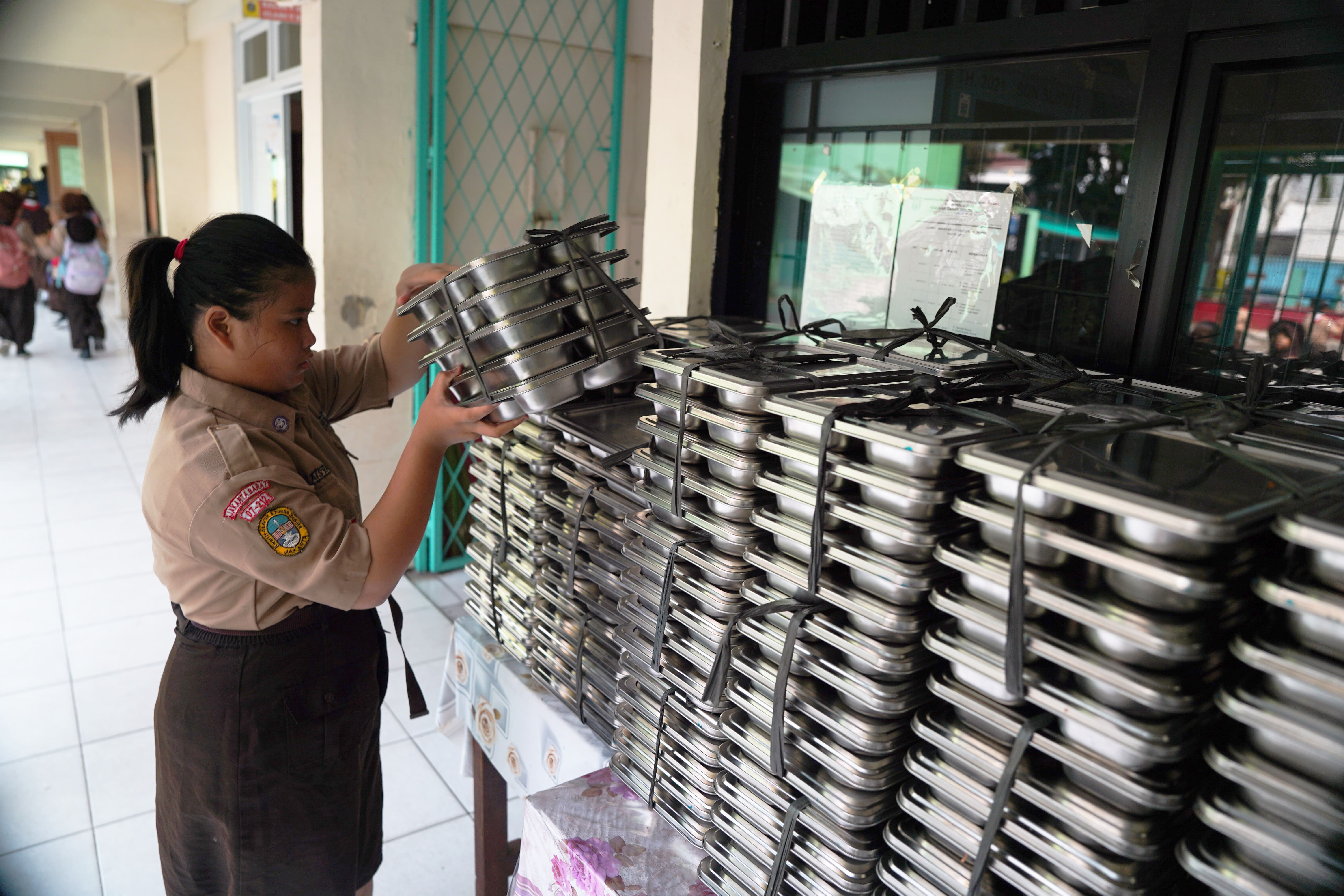 KPPU Peringatkan Risiko Monopoli di Program MBG, UMKM Terancam